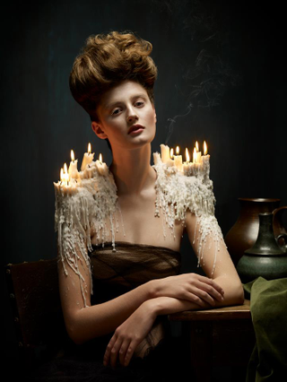 Illustration for article titled YOU ARE GOLDEN : A HOLIDAY LOOK BOOK